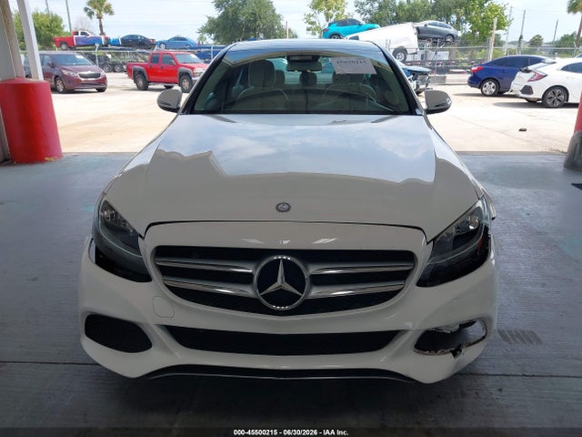 2016 Mercedes-benz C 300 მანქანა იყიდება აუქციონზე, vin: WDDWF4JB0GR141825, აუქციონის ნომერი: 45500215
