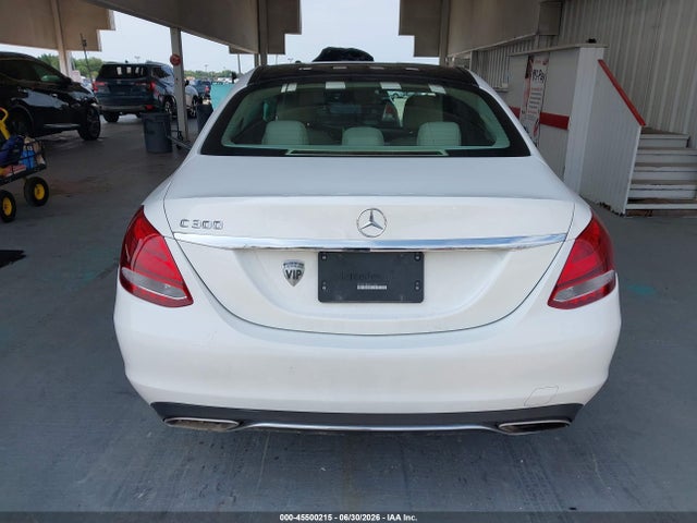 2016 Mercedes-benz C 300 მანქანა იყიდება აუქციონზე, vin: WDDWF4JB0GR141825, აუქციონის ნომერი: 45500215