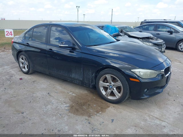 Продажа на аукционе авто 2015 Bmw 320i, vin: WBA3B1G54FNT64770, номер лота: 45500216