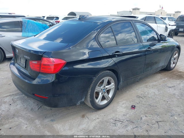 Продажа на аукционе авто 2015 Bmw 320i, vin: WBA3B1G54FNT64770, номер лота: 45500216