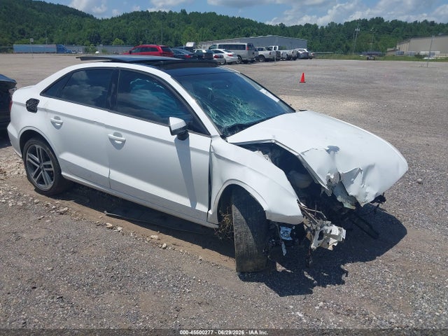 Aukcja sprzedaży 2017 Audi A3 Premium, vin: WAUAUGFF9H1064151, numer aukcji: 45500277