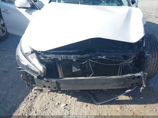 Продажа на аукционе авто 2015 Infiniti Q50 Premium, vin: JN1BV7AP3FM337216, номер лота: 45500286
