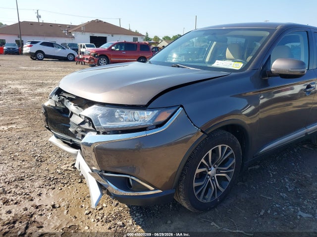 2016 Mitsubishi Outlander Se მანქანა იყიდება აუქციონზე, vin: JA4AZ3A34GZ008736, აუქციონის ნომერი: 45500289