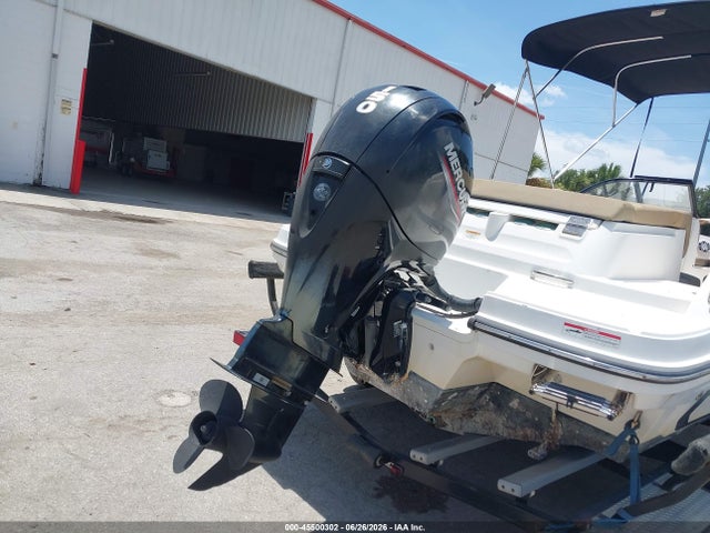 Продаж на аукціоні авто 2023 Bayliner Vr6, vin: BLBX2007H223, номер лоту: 45500302