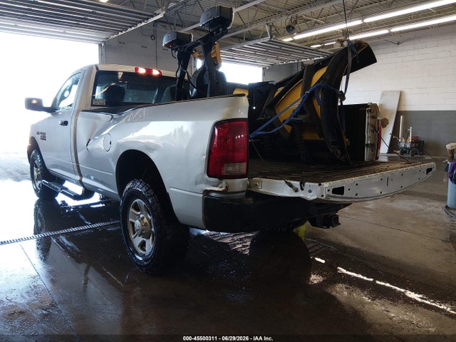 RAM 2500 2018 3C6LR5AT1JG363596 Image 3