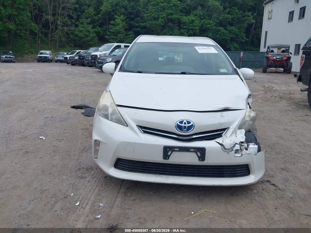 Продажа на аукционе авто 2012 Toyota Prius V Two, vin: JTDZN3EU0C3109759, номер лота: 45500387