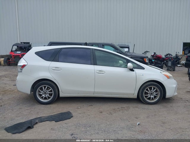 Продажа на аукционе авто 2012 Toyota Prius V Two, vin: JTDZN3EU0C3109759, номер лота: 45500387
