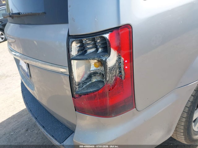 2016 Chrysler Town & Country Touring მანქანა იყიდება აუქციონზე, vin: 2C4RC1BGXGR288317, აუქციონის ნომერი: 45500405