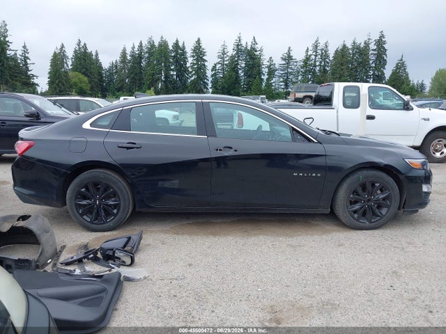 1G1ZD5ST6NF161210 Chevrolet Malibu Fwd Lt