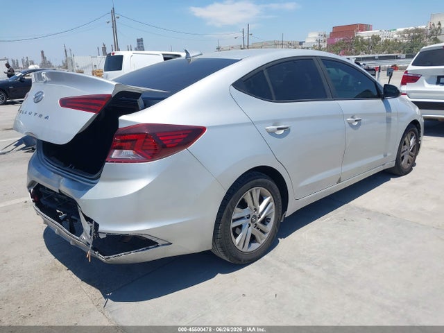 Hyundai ELANTRA SEL 2020 5NPD84LF4LH533252 Image 4