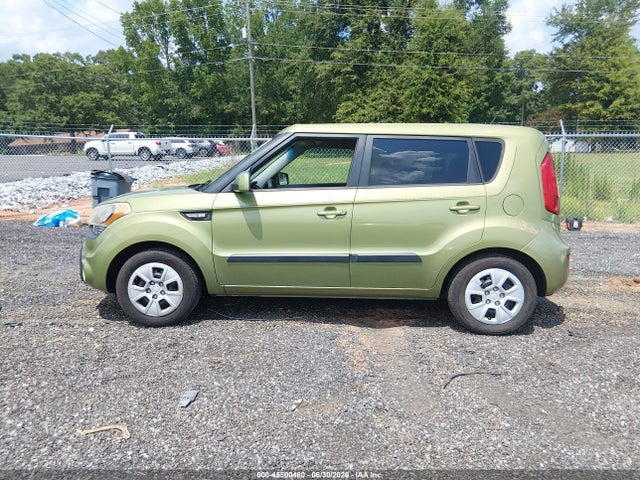 45500480 :رقم المزاد ، KNDJT2A55D7554214 vin ، 2013 Kia Soul مزاد بيع