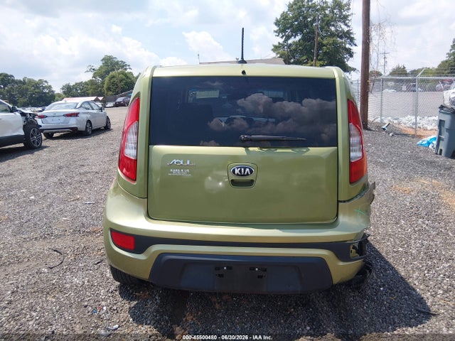45500480 :رقم المزاد ، KNDJT2A55D7554214 vin ، 2013 Kia Soul مزاد بيع