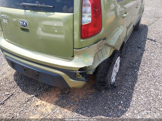 45500480 :رقم المزاد ، KNDJT2A55D7554214 vin ، 2013 Kia Soul مزاد بيع