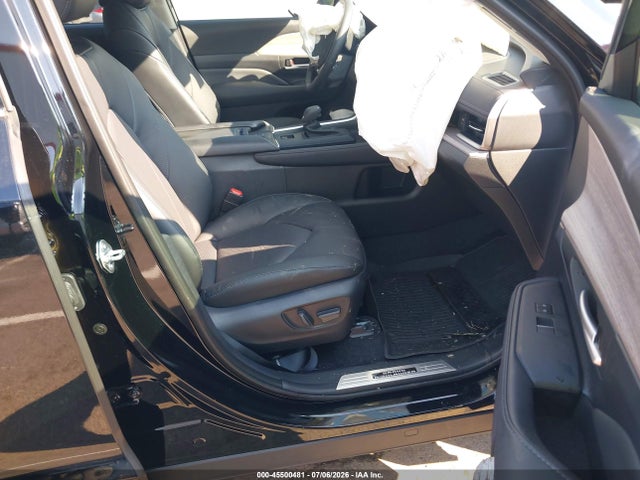45500481 :رقم المزاد ، 5TDAAAB56TS144914 vin ، 2026 Toyota Grand Highlander Limited مزاد بيع