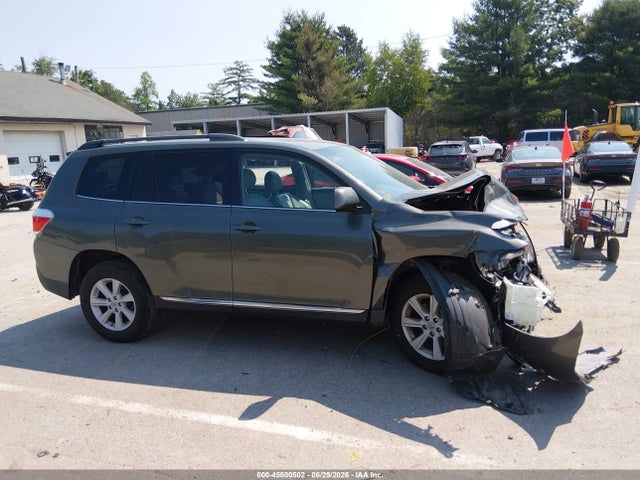 2012 Toyota Highlander Base V6 მანქანა იყიდება აუქციონზე, vin: 5TDBK3EH9CS144215, აუქციონის ნომერი: 45500502