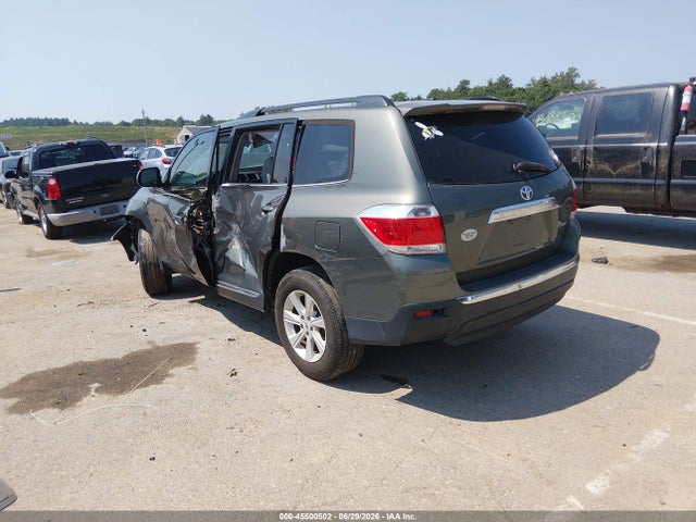 2012 Toyota Highlander Base V6 მანქანა იყიდება აუქციონზე, vin: 5TDBK3EH9CS144215, აუქციონის ნომერი: 45500502