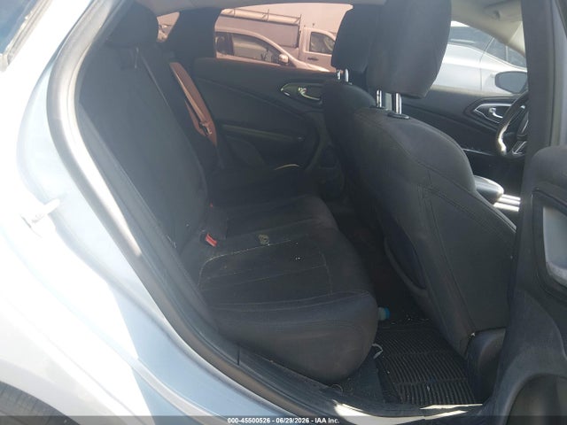 Продажа на аукционе авто 2015 Chrysler 200 Limited, vin: 1C3CCCAB8FN641127, номер лота: 45500526