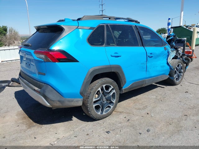 2T3J1RFV0KW038707 Toyota Rav4 Adventure