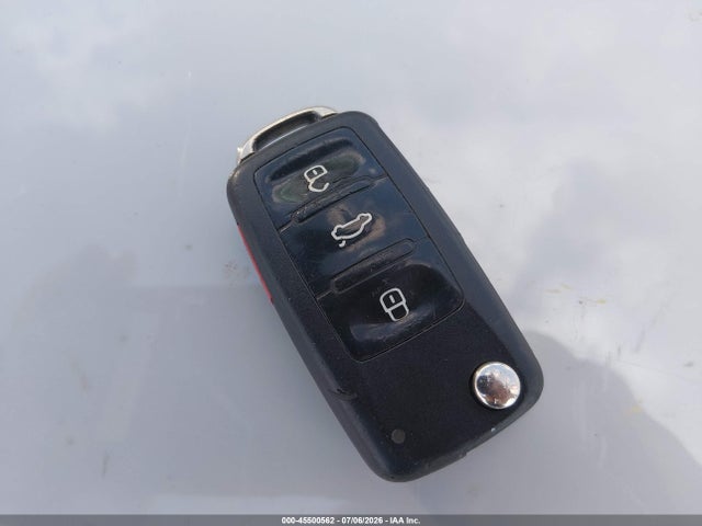 45500562 :رقم المزاد ، 1VWBS7A38EC068277 vin ، 2014 Volkswagen Passat 1.8t Se مزاد بيع