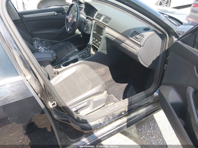 45500562 :رقم المزاد ، 1VWBS7A38EC068277 vin ، 2014 Volkswagen Passat 1.8t Se مزاد بيع