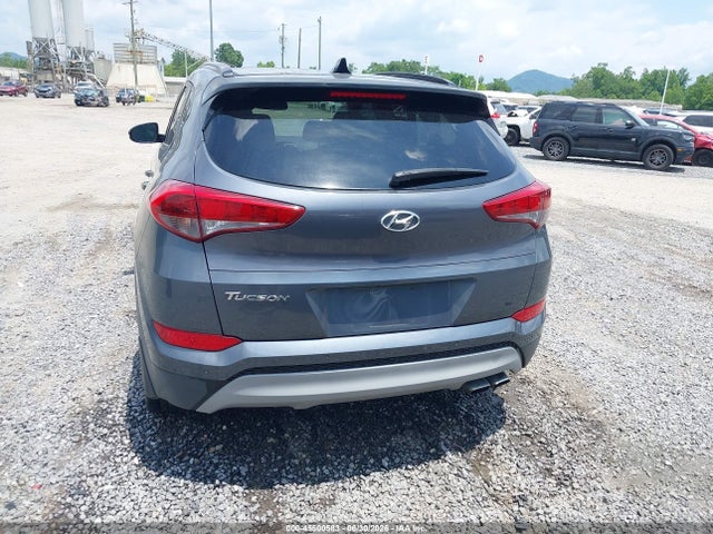 45500583 :رقم المزاد ، KM8J33A27JU669305 vin ، 2018 Hyundai Tucson Value مزاد بيع