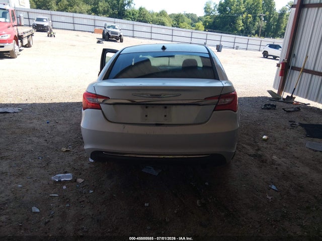 2011 Chrysler 200 Touring მანქანა იყიდება აუქციონზე, vin: 1C3BC1FB0BN511961, აუქციონის ნომერი: 45500585