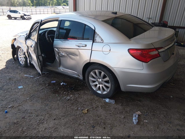 2011 Chrysler 200 Touring მანქანა იყიდება აუქციონზე, vin: 1C3BC1FB0BN511961, აუქციონის ნომერი: 45500585