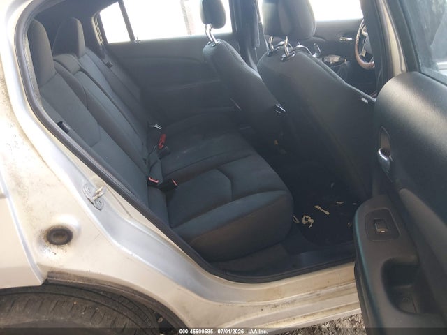 2011 Chrysler 200 Touring მანქანა იყიდება აუქციონზე, vin: 1C3BC1FB0BN511961, აუქციონის ნომერი: 45500585