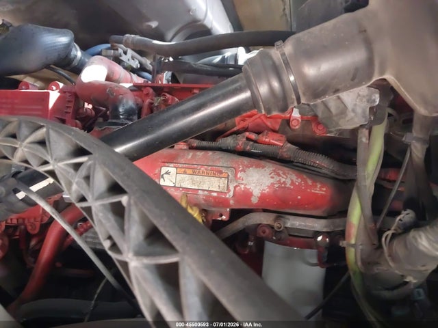 45500593 :رقم المزاد ، 4V4NC9TH4BN297724 vin ، 2011 Volvo Vn Vnl مزاد بيع