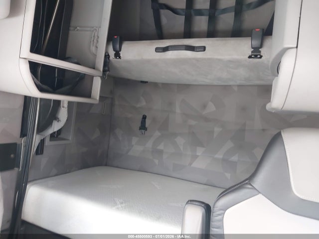 2011 Volvo Vn Vnl მანქანა იყიდება აუქციონზე, vin: 4V4NC9TH4BN297724, აუქციონის ნომერი: 45500593