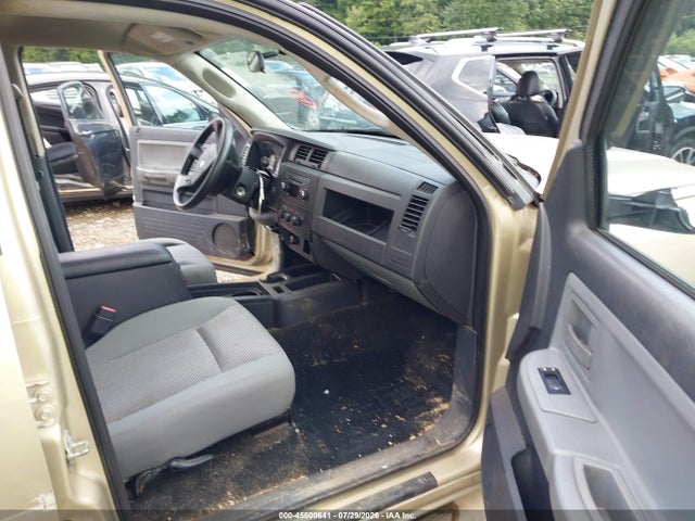45500641 :رقم المزاد ، 1D7RW3GP0BS619950 vin ، 2011 Ram Dakota Bighorn/lonestar مزاد بيع