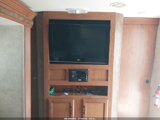 Продаж на аукціоні авто 2013 Forest River Wildwood, vin: 4X4TWDD21DR344432, номер лоту: 45500644