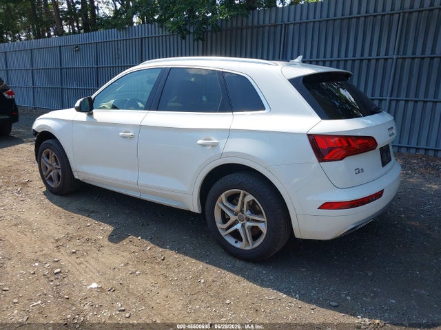 Продажа на аукционе авто 2019 Audi Q5 45 Premium, vin: WA1ANAFYXK2135819, номер лота: 45500688