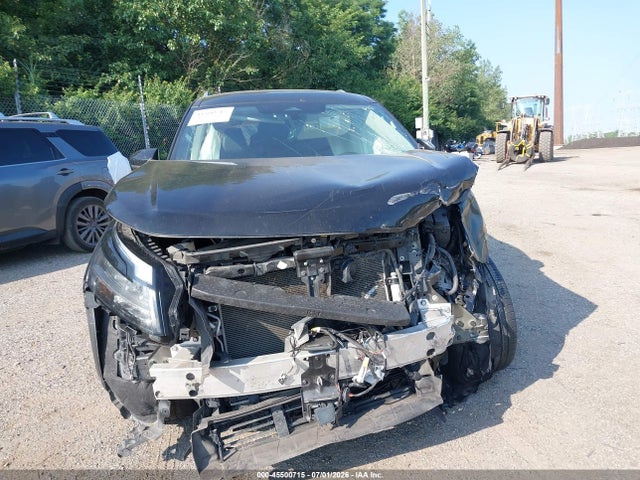 5N1DR3CC3NC265785 Nissan Pathfinder Sl 4wd