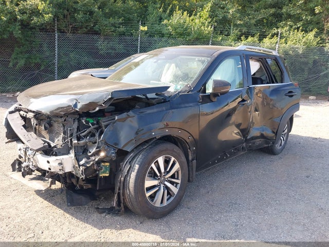5N1DR3CC3NC265785 Nissan Pathfinder Sl 4wd
