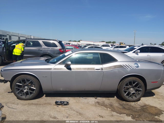 2016 Dodge Challenger R/t მანქანა იყიდება აუქციონზე, vin: 2C3CDZBT4GH331901, აუქციონის ნომერი: 45500741