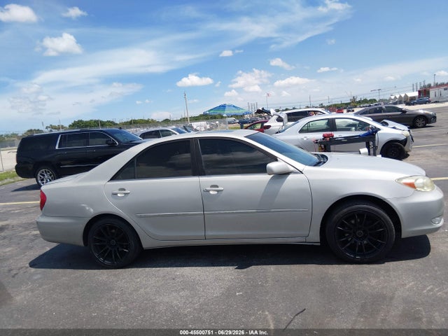 2003 Toyota Camry Xle მანქანა იყიდება აუქციონზე, vin: 4T1BE30K63U667581, აუქციონის ნომერი: 45500751