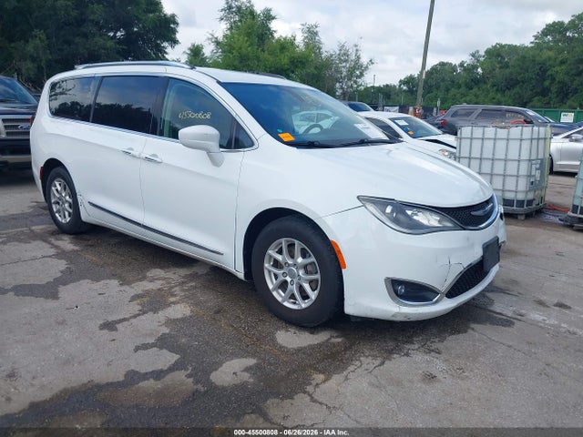 2020 Chrysler Pacifica Touring L მანქანა იყიდება აუქციონზე, vin: 2C4RC1BG0LR271844, აუქციონის ნომერი: 45500808