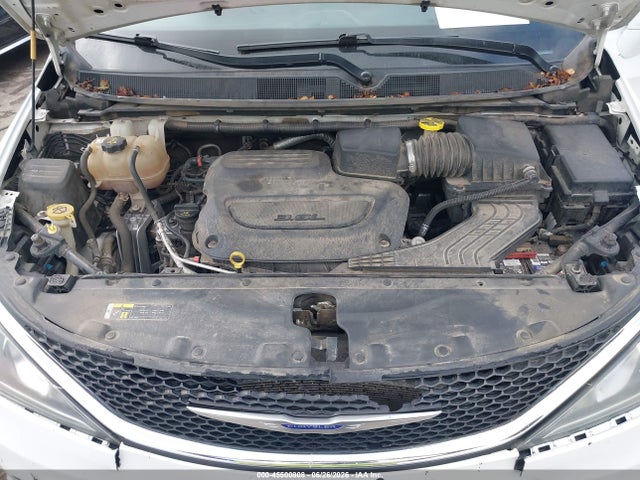 Продаж на аукціоні авто 2020 Chrysler Pacifica Touring L, vin: 2C4RC1BG0LR271844, номер лоту: 45500808