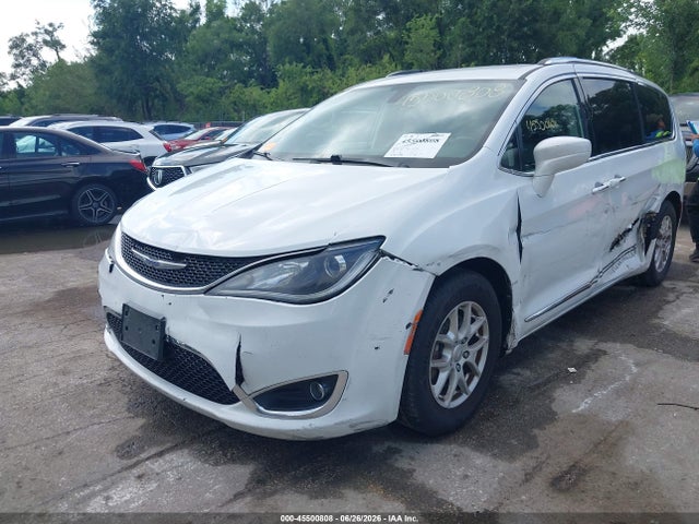 Продаж на аукціоні авто 2020 Chrysler Pacifica Touring L, vin: 2C4RC1BG0LR271844, номер лоту: 45500808