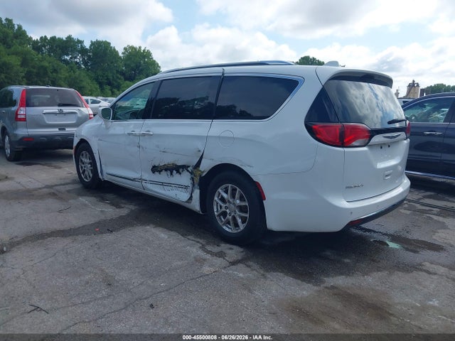 Продаж на аукціоні авто 2020 Chrysler Pacifica Touring L, vin: 2C4RC1BG0LR271844, номер лоту: 45500808