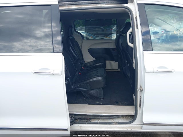 Продаж на аукціоні авто 2020 Chrysler Pacifica Touring L, vin: 2C4RC1BG0LR271844, номер лоту: 45500808
