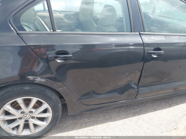 2012 Volkswagen Jetta 2.5l Se მანქანა იყიდება აუქციონზე, vin: 3VWDX7AJ8CM355302, აუქციონის ნომერი: 45500847