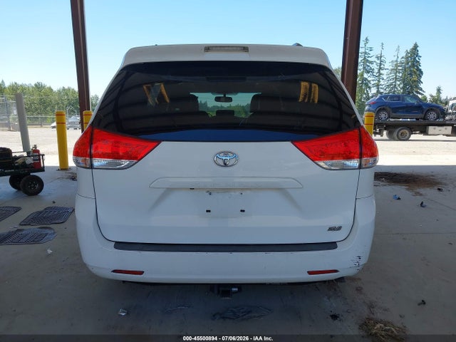 Продажа на аукционе авто 2011 Toyota Sienna Xle V6, vin: 5TDYK3DC8BS082983, номер лота: 45500894