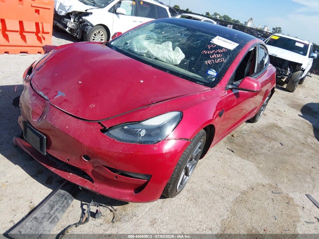Tesla Model 3 Rear-wheel Drive 2022 5YJ3E1EA1NF187652 Image 2