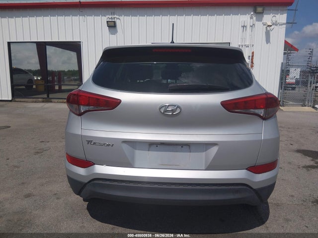 KM8J23A44JU656175 Hyundai TUCSON SE