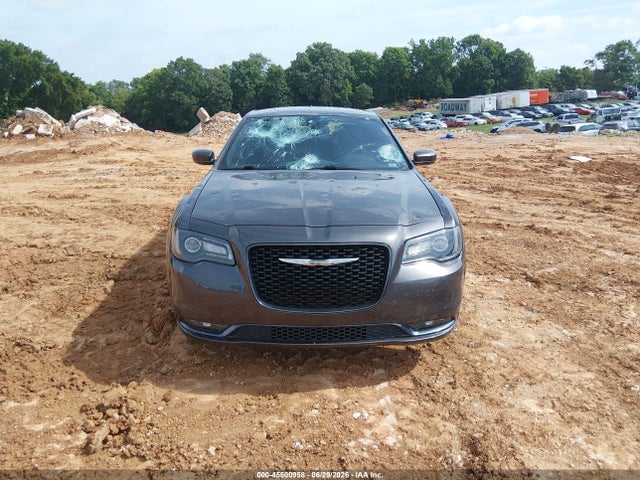Chrysler 300 300s Awd 2018 2C3CCAGG0JH149331 Image 10