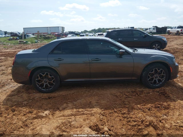 Chrysler 300 300s Awd 2018 2C3CCAGG0JH149331 Image 11