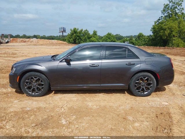 Chrysler 300 300s Awd 2018 2C3CCAGG0JH149331 Image 12