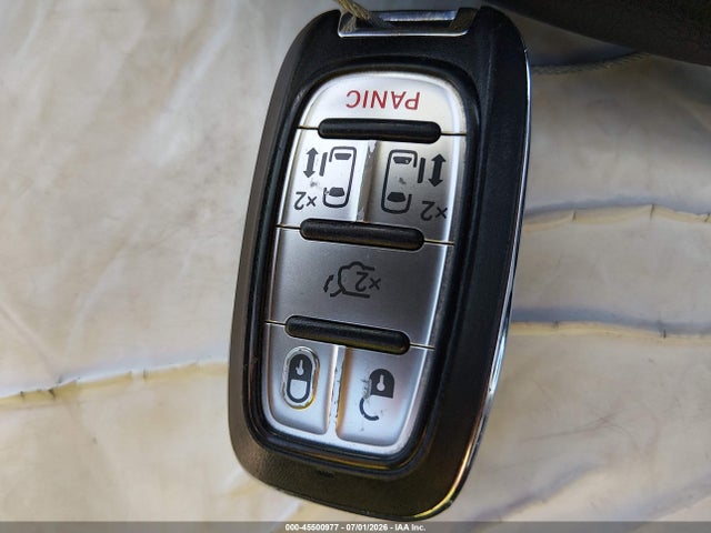 Продаж на аукціоні авто 2017 Chrysler Pacifica Touring Plus, vin: 2C4RC1BG5HR836919, номер лоту: 45500977
